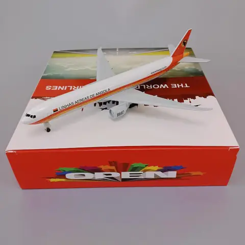 19cm Angola B777 Prototype Alloy Simulation Static Metal Aircraft Model Aviation Ornament With Wheels Model Collection Display