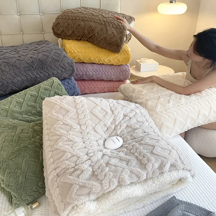 Thickened Double-Sided Lamb Fleece Tafu Fleece Jacquard Blanket Soft Vintage Warm Fleece Blanket
Thickened Double-Sided Lamb Fleece Tafu Fleece Jacquard Blanket Soft Vintage Warm Fleece Blanket