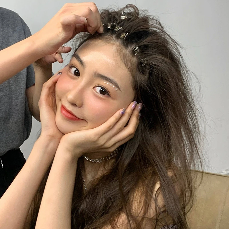 Hair Clip Hair Fluffy Artifact Hair Clip With No Trace Bangs And Duckbill Hairclip Hairdressing Styling Zone Positioning Clip
Hair Clip Hair Fluffy Artifact Hair Clip With No Trace Bangs And Duckbill Hairclip Hairdressing Styling Zone Positioning Clip