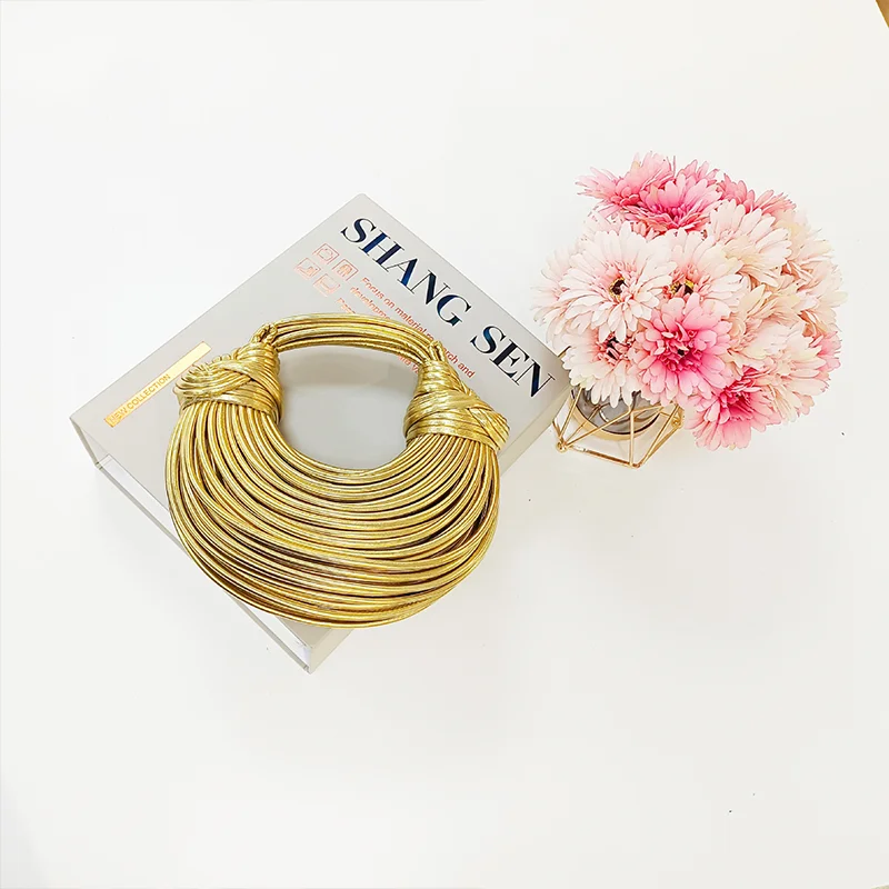 Fashion Woven Handbags for Women Lady Bag Dumpling Bags Women's Shoulder Bag Designer Handbag Trend 2024 Hand Crossbody Dames
Fashion Woven Handbags for Women Lady Bag Dumpling Bags Women's Shoulder Bag Designer Handbag Trend 2024 Hand Crossbody Dames