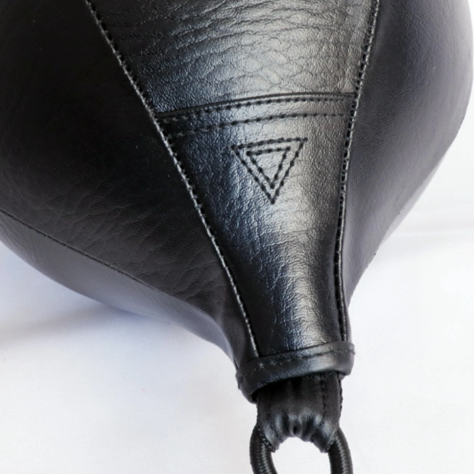 Pear-Shaped Rebound Ball Leather-Like Hanging Rebound Ball Training Gear Black Sports Equipment Heavy Duty for Combat Artists
Pear-Shaped Rebound Ball Leather-Like Hanging Rebound Ball Training Gear Black Sports Equipment Heavy Duty for Combat Artists