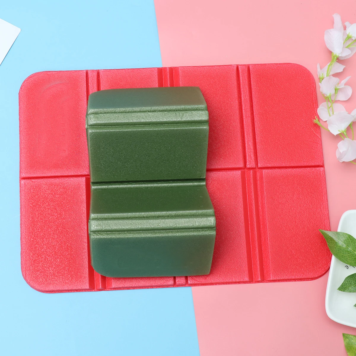2 Pcs Seat Cushion Pad Foldable Camping Sitting Mat Backpacking Seating Folding Travel
2 Pcs Seat Cushion Pad Foldable Camping Sitting Mat Backpacking Seating Folding Travel