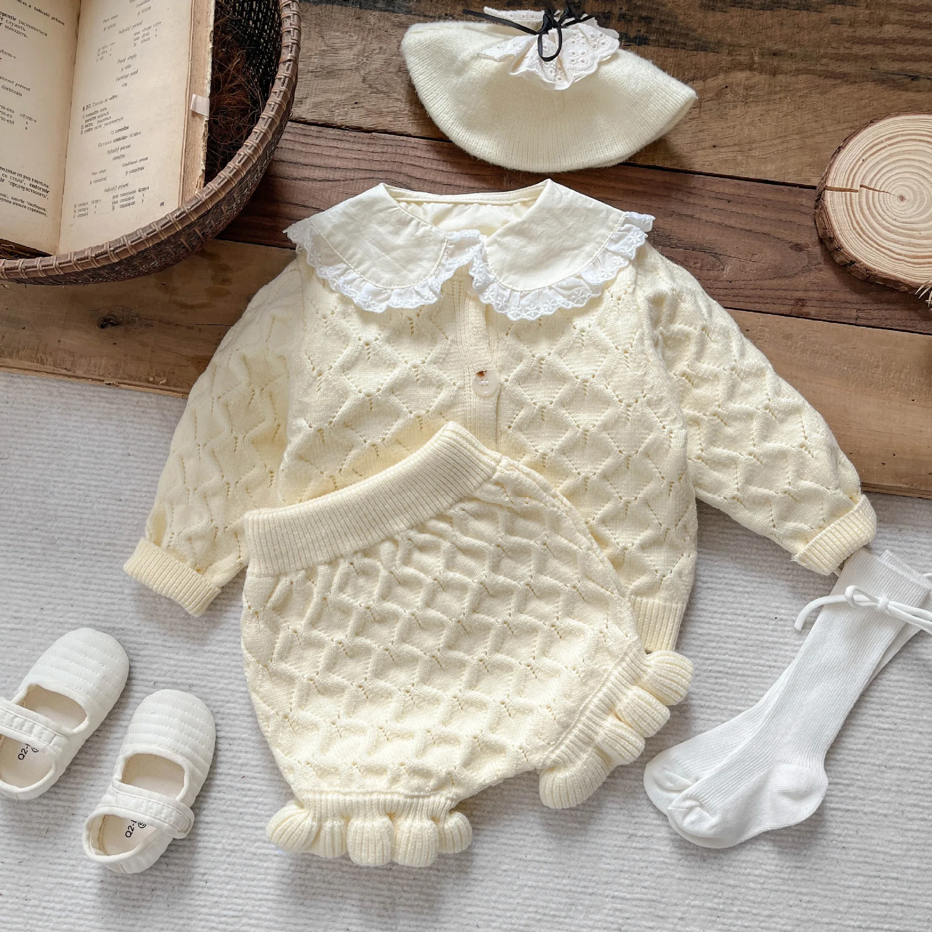 Autumn Baby Girl Knitted Sweater Set Cute Toddler Cardigan Jacket Diamond Pattern Knit Shorts 2 Piece Outfit Infant Clothing
Autumn Baby Girl Knitted Sweater Set Cute Toddler Cardigan Jacket Diamond Pattern Knit Shorts 2 Piece Outfit Infant Clothing