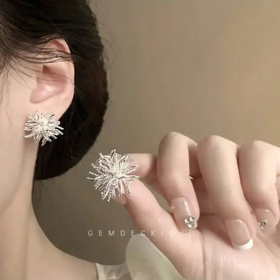 1Pair Luxury Zircon Firework Stud Earrings, Retro Floral Sparkle, Lightweight Vintage, Daily Date Office Party Gift For Her
1Pair Luxury Zircon Firework Stud Earrings, Retro Floral Sparkle, Lightweight Vintage, Daily Date Office Party Gift For Her