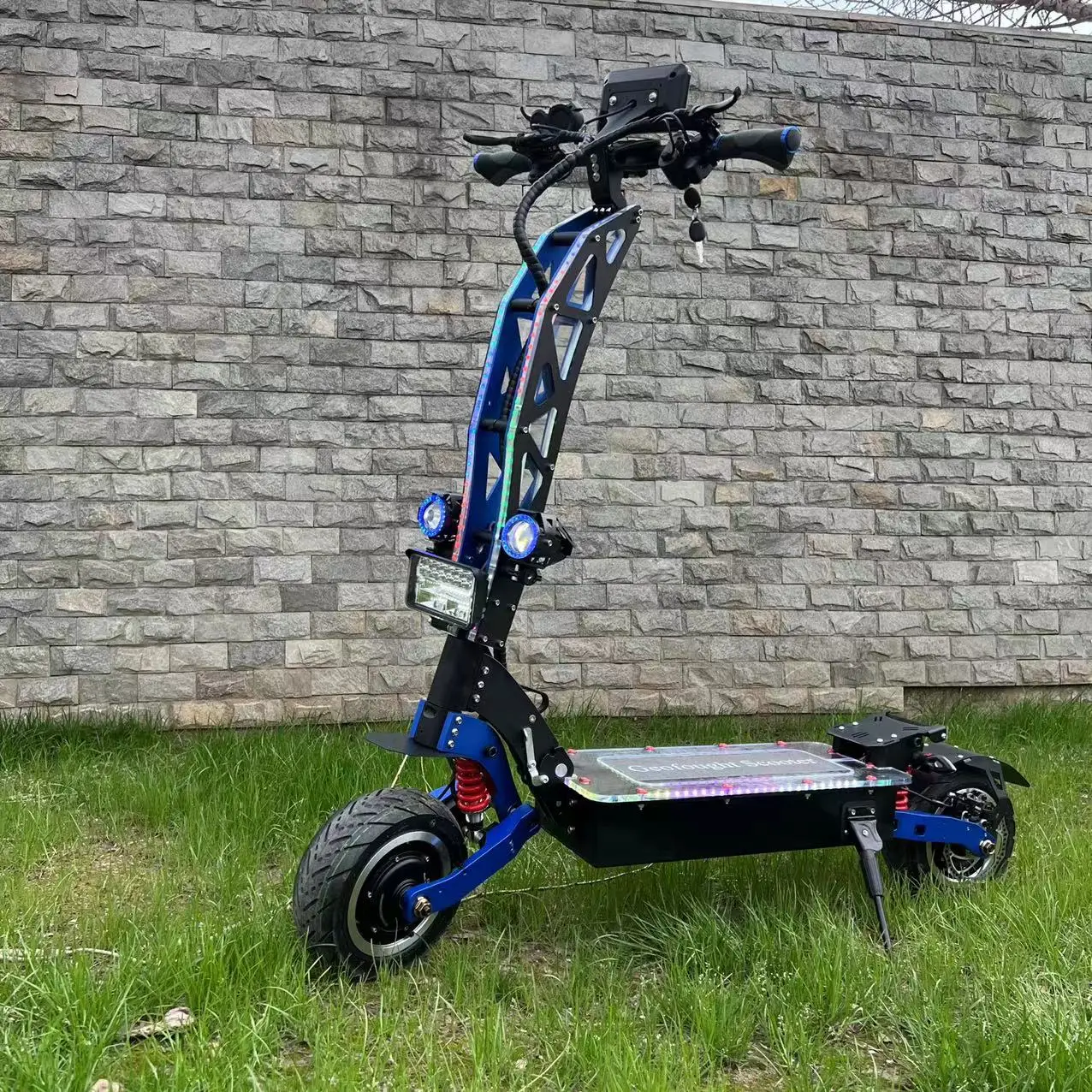 Fastest and High Power 72v 30ah Max Speed 80-110km/h Range 100km Per Charge Electric Scooter for Long Distance 8000w Dual Motor
Fastest and High Power 72v 30ah Max Speed 80-110km/h Range 100km Per Charge Electric Scooter for Long Distance 8000w Dual Motor