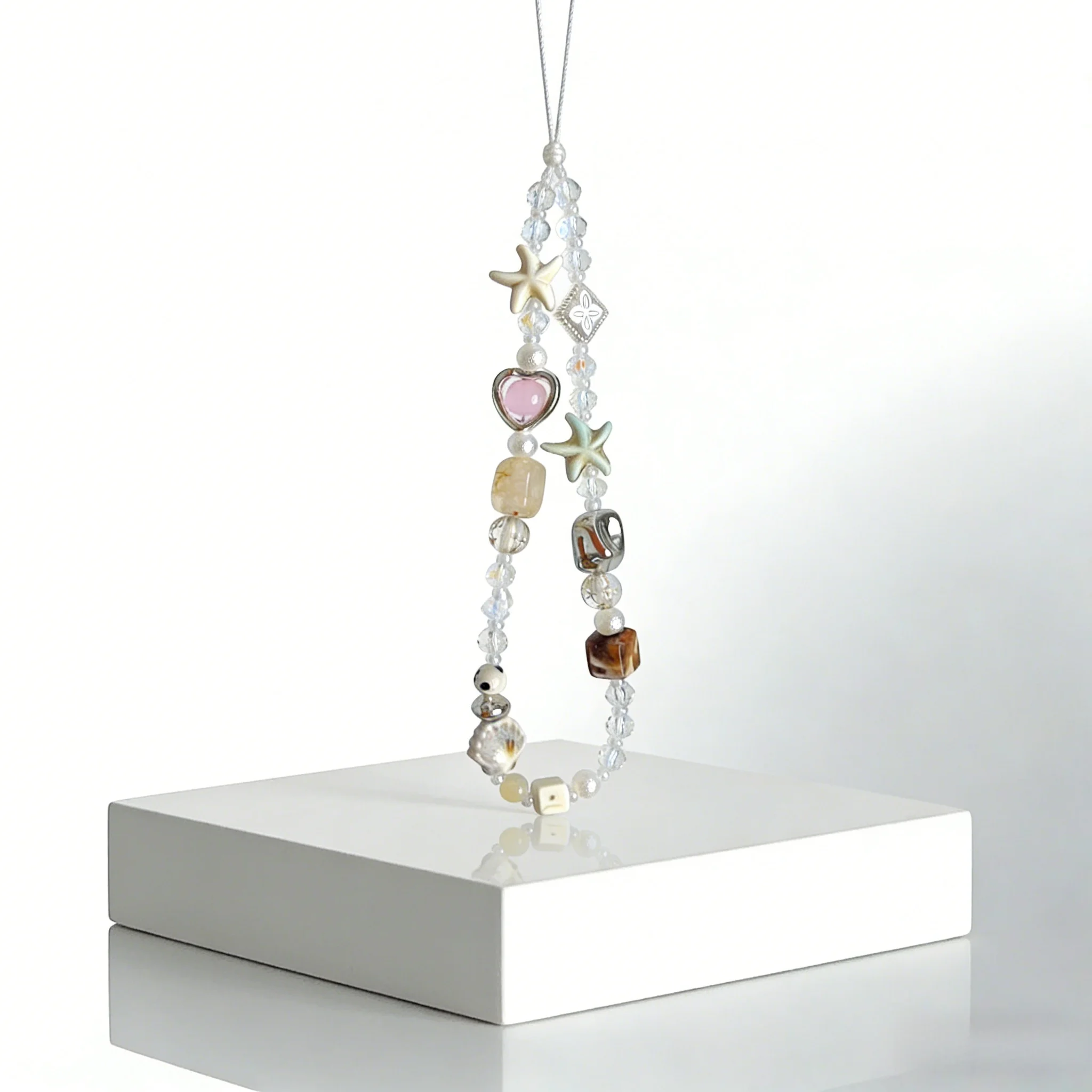 Fresh Ocean Style Starfish Shell Phone Charm, Natural Stone Heart Beaded Pendant, Summer Vacation Anti-lost Strap for Phone & Ba
Fresh Ocean Style Starfish Shell Phone Charm, Natural Stone Heart Beaded Pendant, Summer Vacation Anti-lost Strap for Phone & Ba