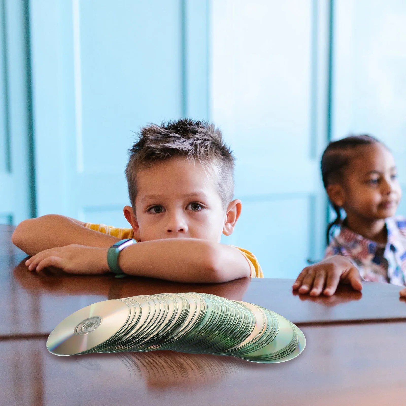 50Pcs Handmade Decorative Cd Discs DIY Craft Material Creative Kids Educational Home Decoration Supplies Cd Discs
50Pcs Handmade Decorative Cd Discs DIY Craft Material Creative Kids Educational Home Decoration Supplies Cd Discs