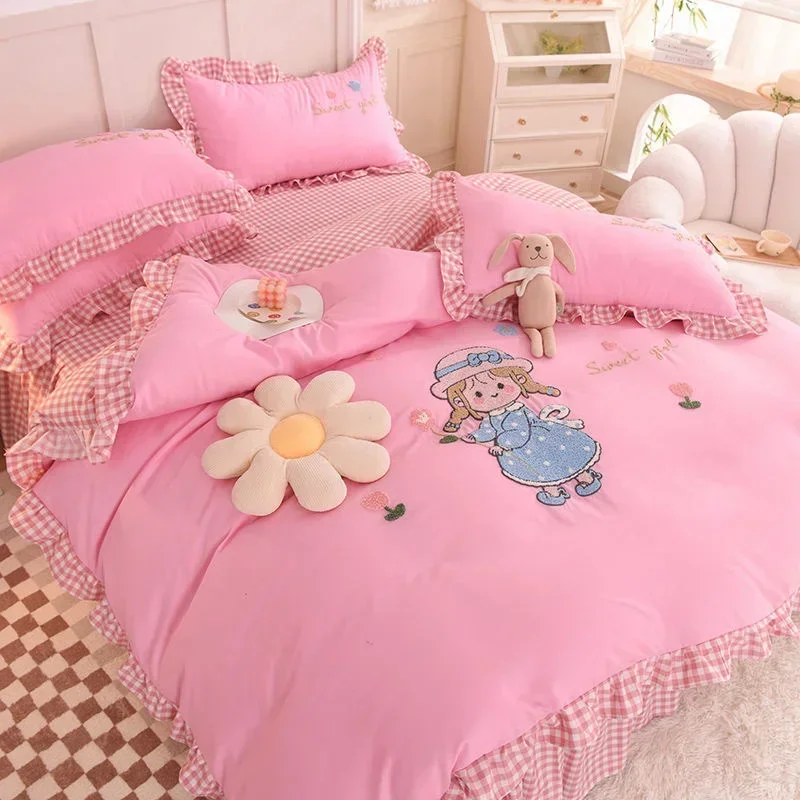 Korean Version Bed Skirt Four Piece Set Net Red Cartoon Girl Heart Princess Style Bed Sheet Three Piece Set Lace Quilt Cover
Korean Version Bed Skirt Four Piece Set Net Red Cartoon Girl Heart Princess Style Bed Sheet Three Piece Set Lace Quilt Cover
