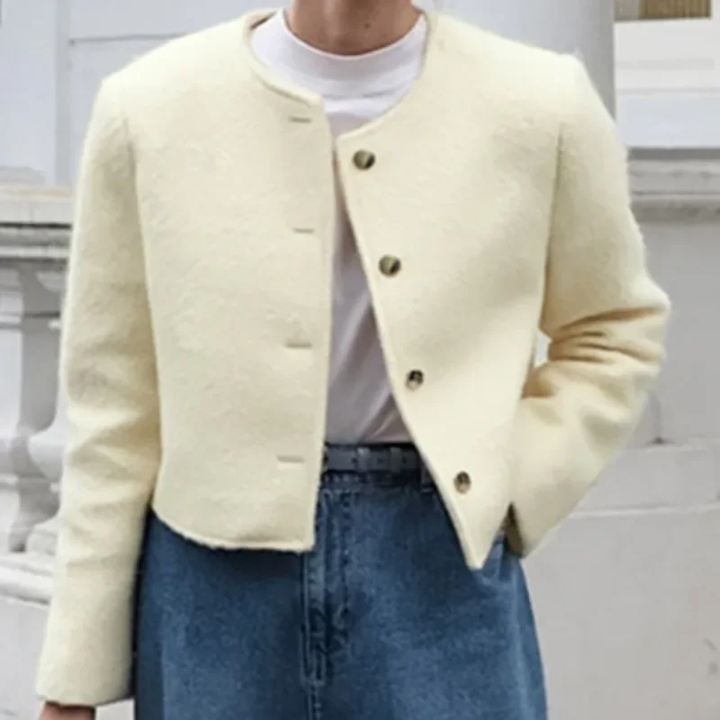 Temperament Women's Jacket Female Clothing 2024 Autumn New French Round Neck Fashion Commuting Long Sleeves Crop Coat for Women
Temperament Women's Jacket Female Clothing 2024 Autumn New French Round Neck Fashion Commuting Long Sleeves Crop Coat for Women
