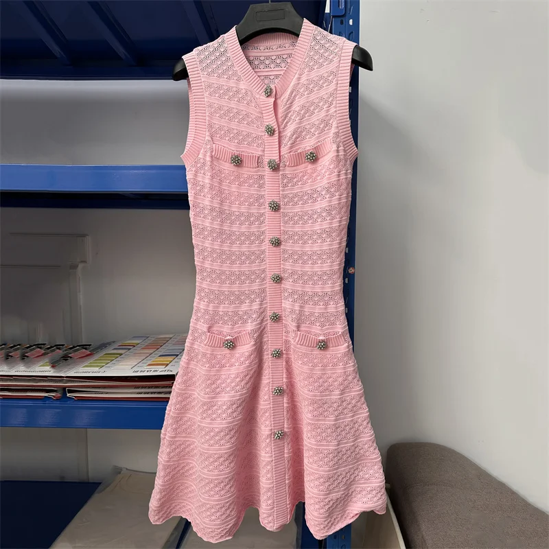 Women's dress New elastic knitted slim mini dress for summer 2026 Shiny button decoration sleeveless short dress party dresses
Women's dress New elastic knitted slim mini dress for summer 2026 Shiny button decoration sleeveless short dress party dresses