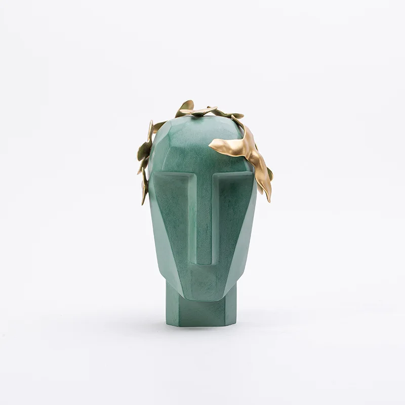 Sales department creative ornaments green figure modern abstract face sculpture resin ornaments
Sales department creative ornaments green figure modern abstract face sculpture resin ornaments