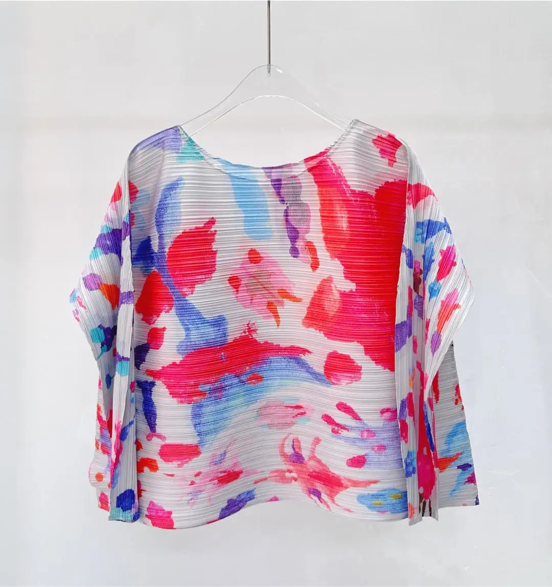 Miyake Pleated Printed Top 2025 Summer New Senior Sense of A One-line Collar Temperament Loose Versatile Half-skirt
Miyake Pleated Printed Top 2025 Summer New Senior Sense of A One-line Collar Temperament Loose Versatile Half-skirt
