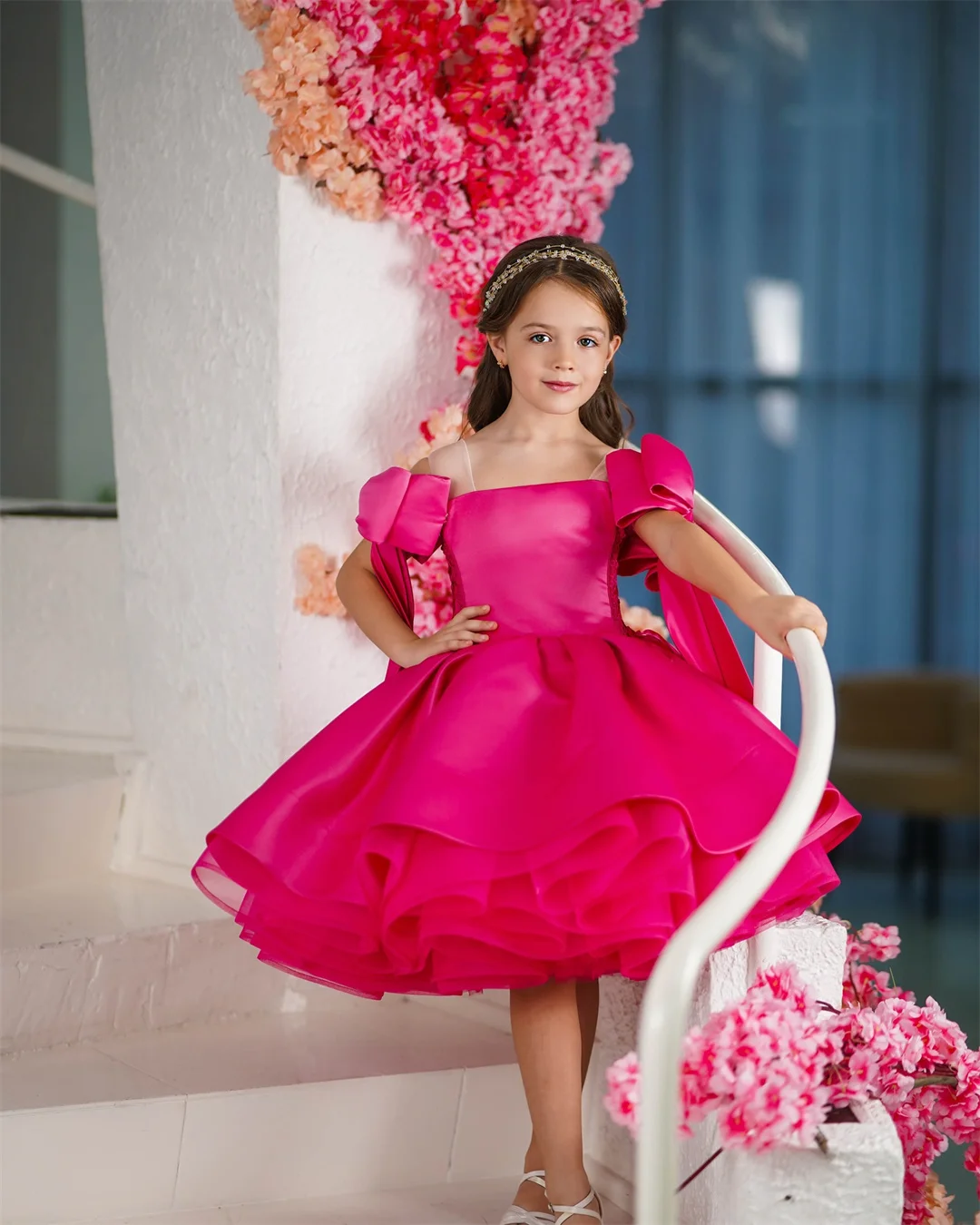 Satin Luxury Bow Flower Girl's Dresses Off the Shoulder A-line Tiered Ruched Ball Gown Princess Birthday Special Party Dress
Satin Luxury Bow Flower Girl's Dresses Off the Shoulder A-line Tiered Ruched Ball Gown Princess Birthday Special Party Dress