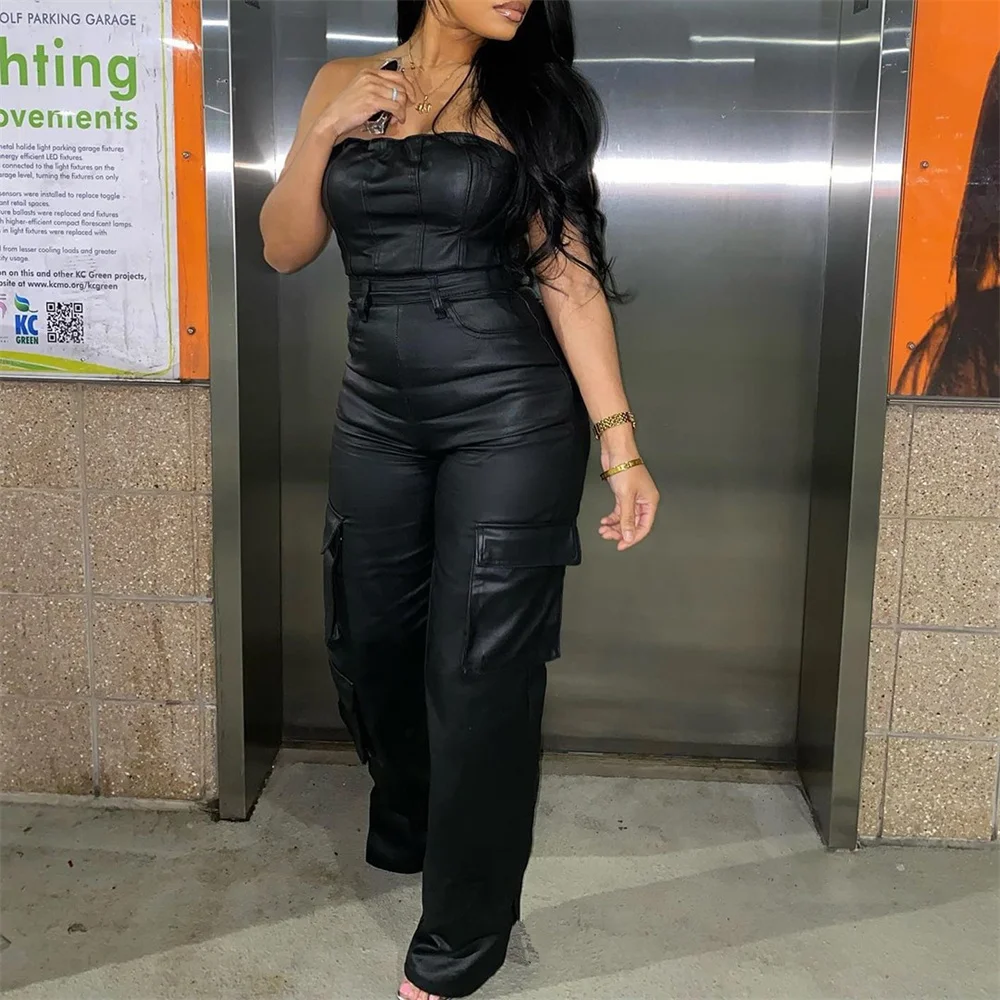 New women's clothing 2024 spring/summer fashion women's sexy strapless bodice tight waist PU leather jumpsuit
New women's clothing 2024 spring/summer fashion women's sexy strapless bodice tight waist PU leather jumpsuit