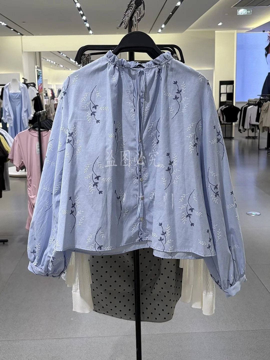 Sweet Style Women's Long Sleeve round Neck Loose Fit Shirt Spring Summer New Arrival Printed Embroidered Glued Fashionable
Sweet Style Women's Long Sleeve round Neck Loose Fit Shirt Spring Summer New Arrival Printed Embroidered Glued Fashionable