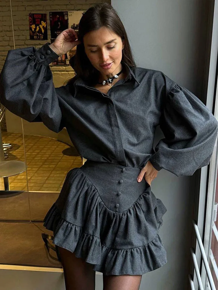 Plaid Print Shirt Ruffles Skirts Set Women Elegant Lapel Button Up Tops Loose Mini A-line Skirt 2025 Spring New Lady Chic Outfit
Plaid Print Shirt Ruffles Skirts Set Women Elegant Lapel Button Up Tops Loose Mini A-line Skirt 2025 Spring New Lady Chic Outfit