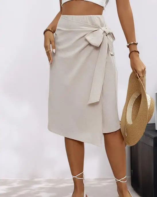 Slimming Women's Skirt, Elegant and Fashionable In Summer, with Lace Up Decoration and British Style Versatile Solid Color Skirt
Slimming Women's Skirt, Elegant and Fashionable In Summer, with Lace Up Decoration and British Style Versatile Solid Color Skirt