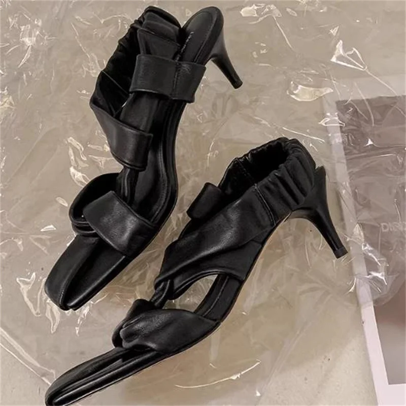 Crossover Strap Shoes for Ladies Pleated High Heels Satin Female Sandals Sewing Lines Chassure Femme Shallow Zapatos De Mujer
Crossover Strap Shoes for Ladies Pleated High Heels Satin Female Sandals Sewing Lines Chassure Femme Shallow Zapatos De Mujer