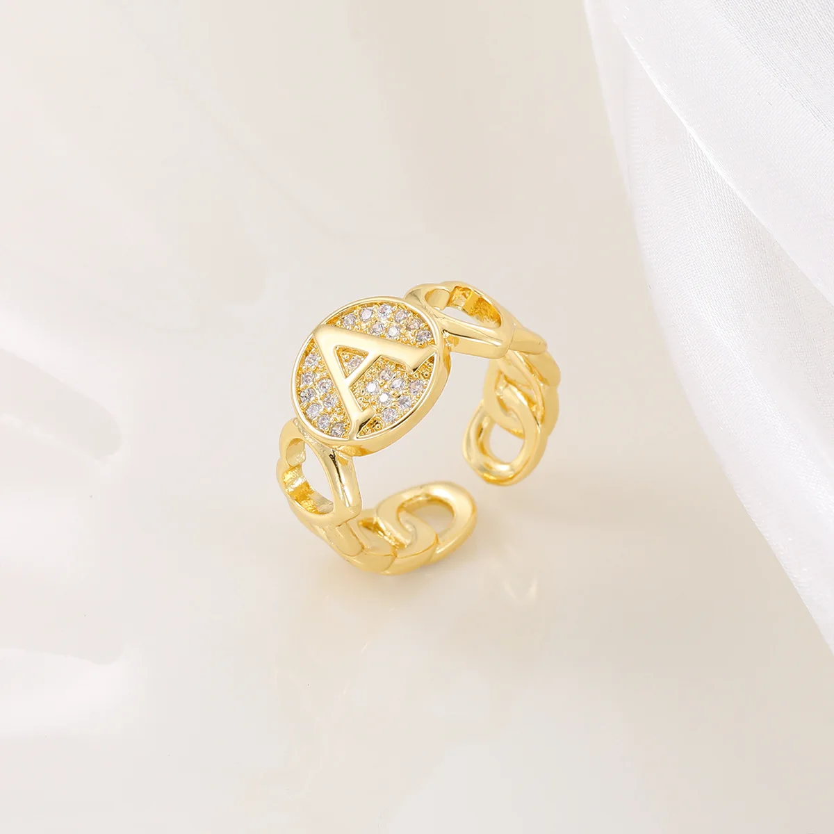 18K Gold Plated Heart-shaped Alphabet Rings Inlaid Zircons For Personal Style As Women Exquisite Gifts Daily Wear Party 2025 New
18K Gold Plated Heart-shaped Alphabet Rings Inlaid Zircons For Personal Style As Women Exquisite Gifts Daily Wear Party 2025 New