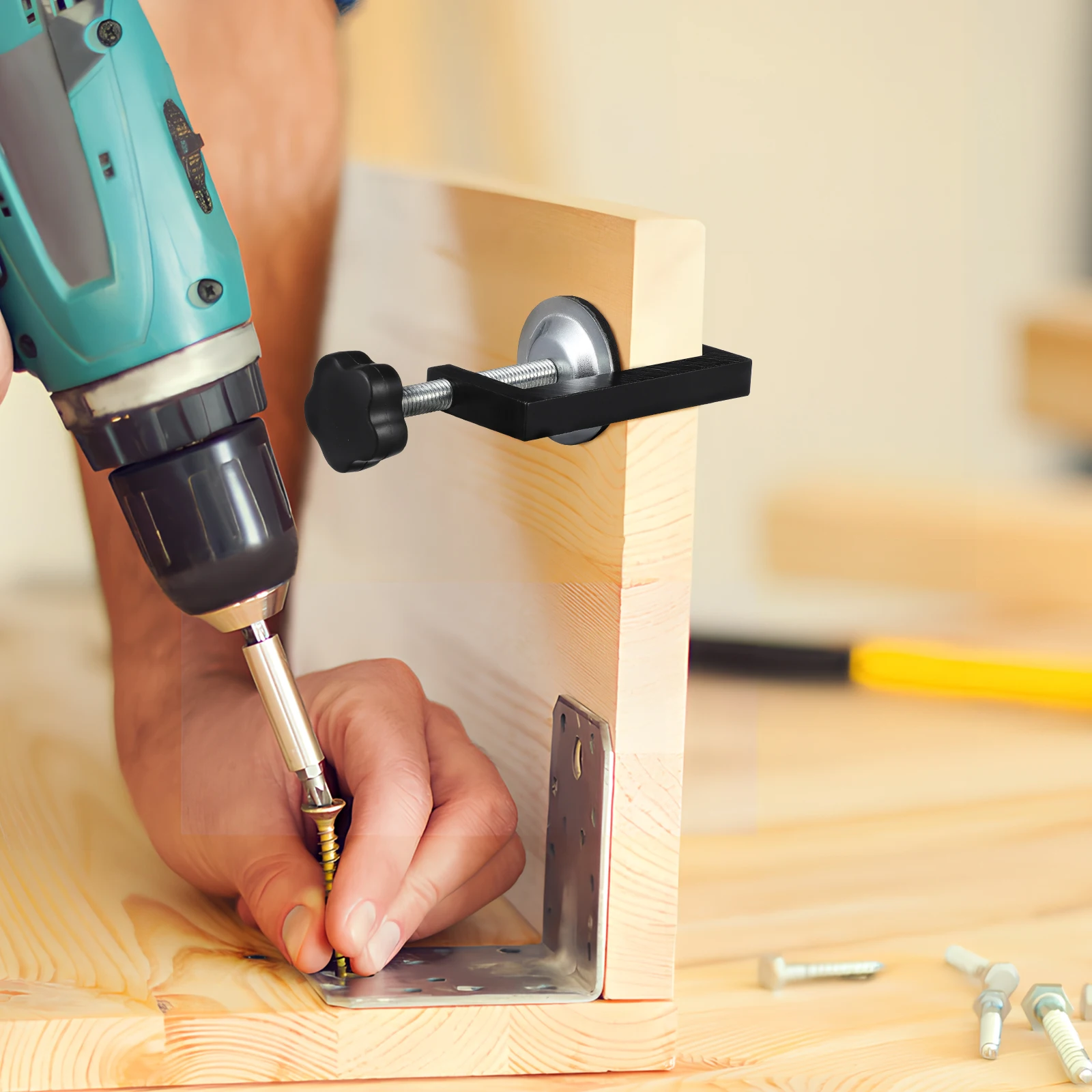 2Pcs Heavy Duty G Clamps for Woodworking Metal Aluminum Strong Grip Clamping Tool for Cabinet Drawer Installation Workshop
2Pcs Heavy Duty G Clamps for Woodworking Metal Aluminum Strong Grip Clamping Tool for Cabinet Drawer Installation Workshop