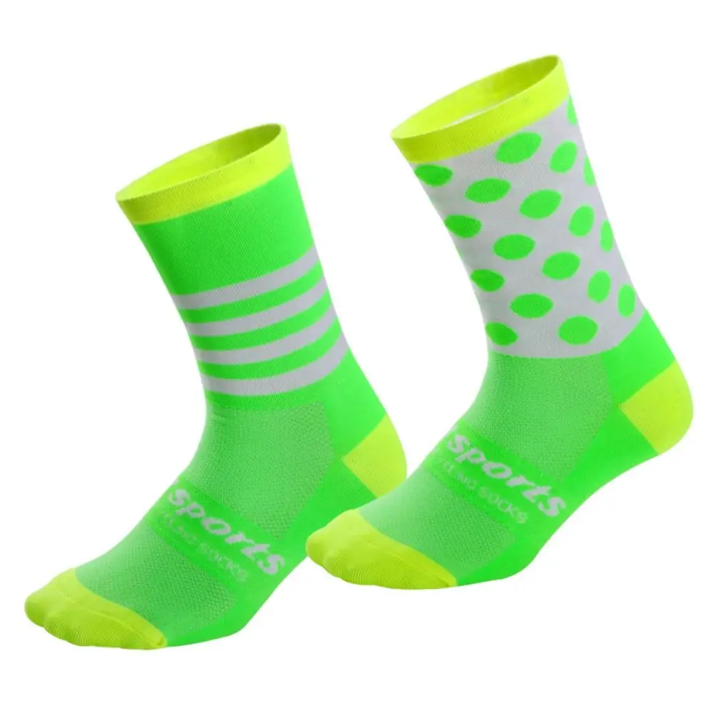 1 Pair Asymmetric Pattern Cycling Socks Sweat-absorbent Deodorant Mid Tank Sports Socks Wear Resistant Anti Slip Sports Socks
1 Pair Asymmetric Pattern Cycling Socks Sweat-absorbent Deodorant Mid Tank Sports Socks Wear Resistant Anti Slip Sports Socks