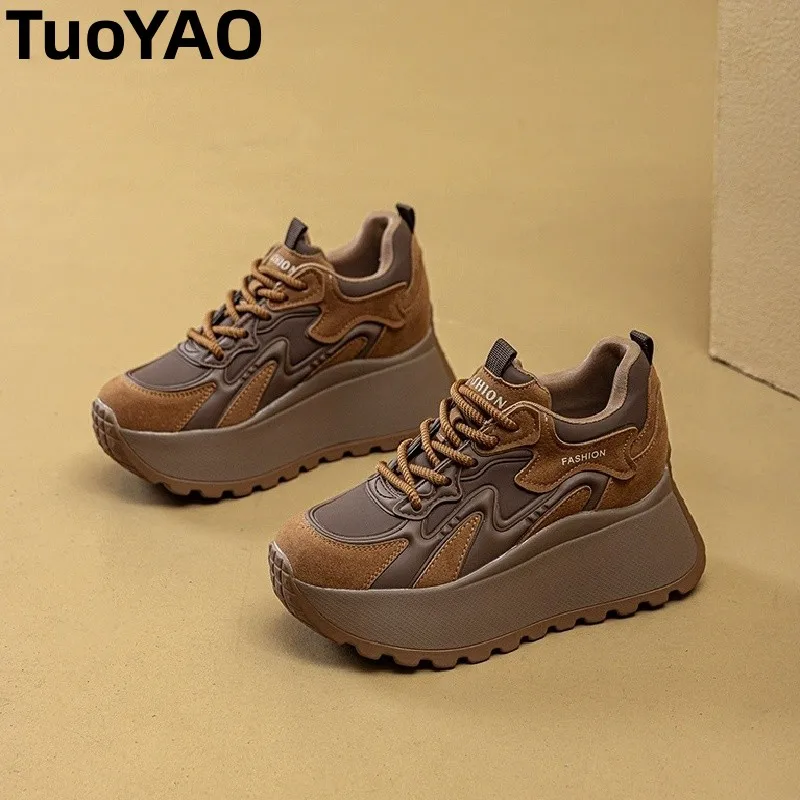 Женские модные кроссовки на платформе с толстой подошвой 8 см, из синтетической кожи, с сетчатым верхом из микрофибры, на шнуровке
Женские модные кроссовки на платформе с толстой подошвой 8 см, из синтетической кожи, с сетчатым верхом из микрофибры, на шнуровке