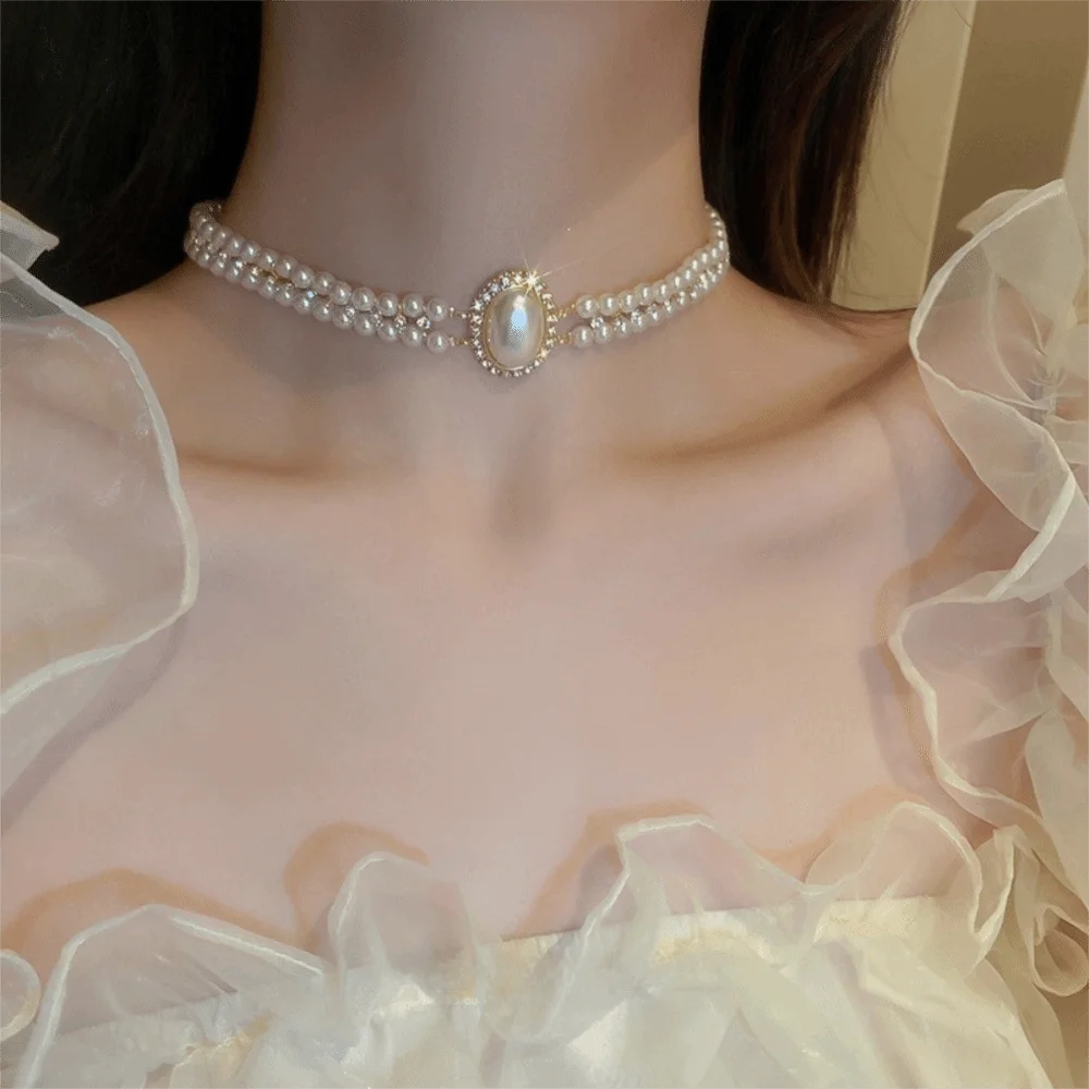 Vintage Multi-layer Diamond Pearl Elegant French Court-style Layered Pendant Women's Jewelry Beaded Choker Wedding Party
Vintage Multi-layer Diamond Pearl Elegant French Court-style Layered Pendant Women's Jewelry Beaded Choker Wedding Party
