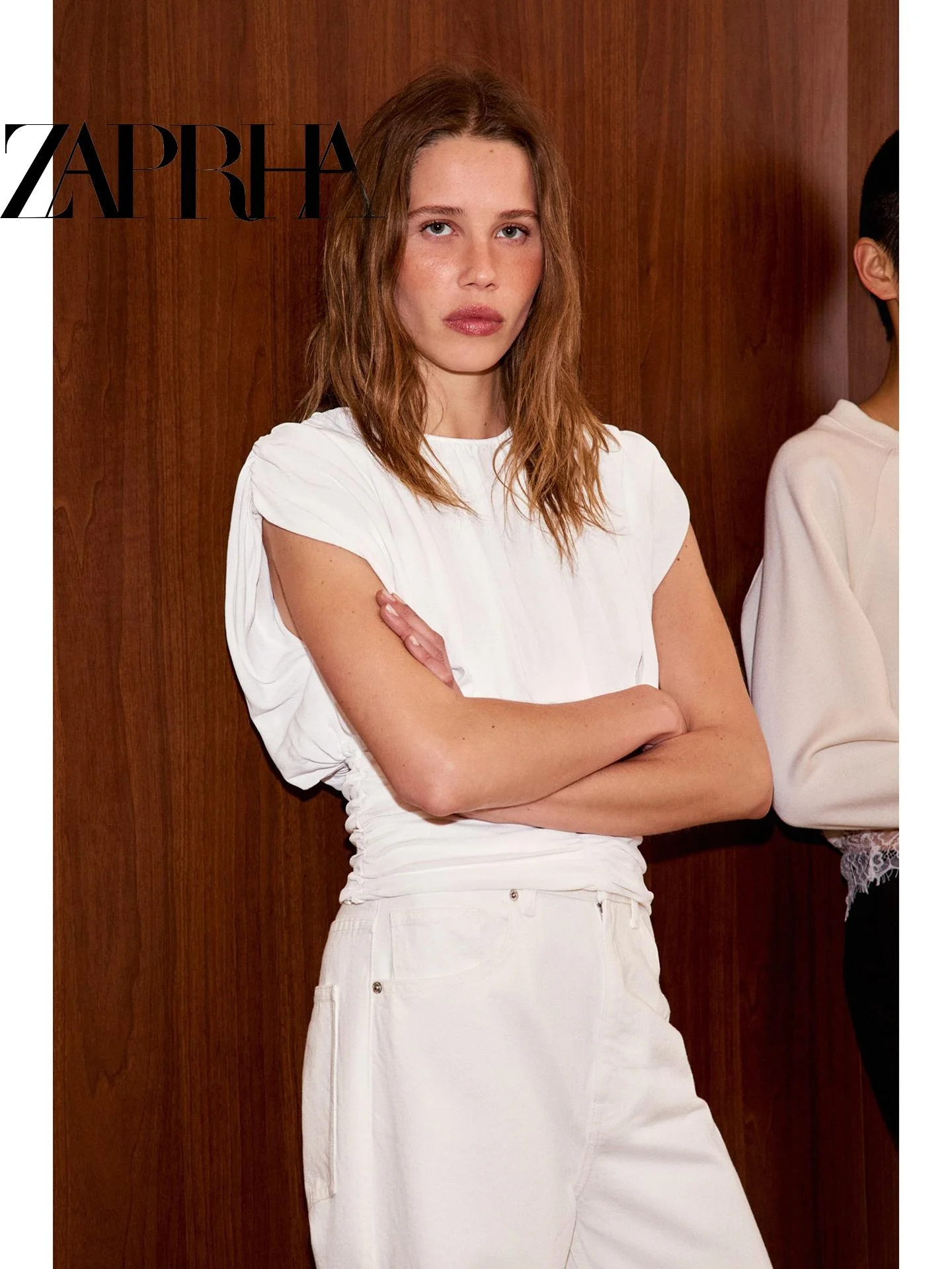 Summer 2026 Women's Knitted Folded Waist Shirt Casual Style Slimming Short Sleeve round Neck Top Elegant Versatile Pure Desir...
Summer 2026 Women's Knitted Folded Waist Shirt Casual Style Slimming Short Sleeve round Neck Top Elegant Versatile Pure Desir...