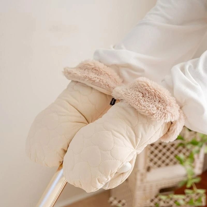 M76C Pushchair Gloves Hand Warmer Anti-Freeze Thick Warm Winter Gloves Pram Accessory
M76C Pushchair Gloves Hand Warmer Anti-Freeze Thick Warm Winter Gloves Pram Accessory