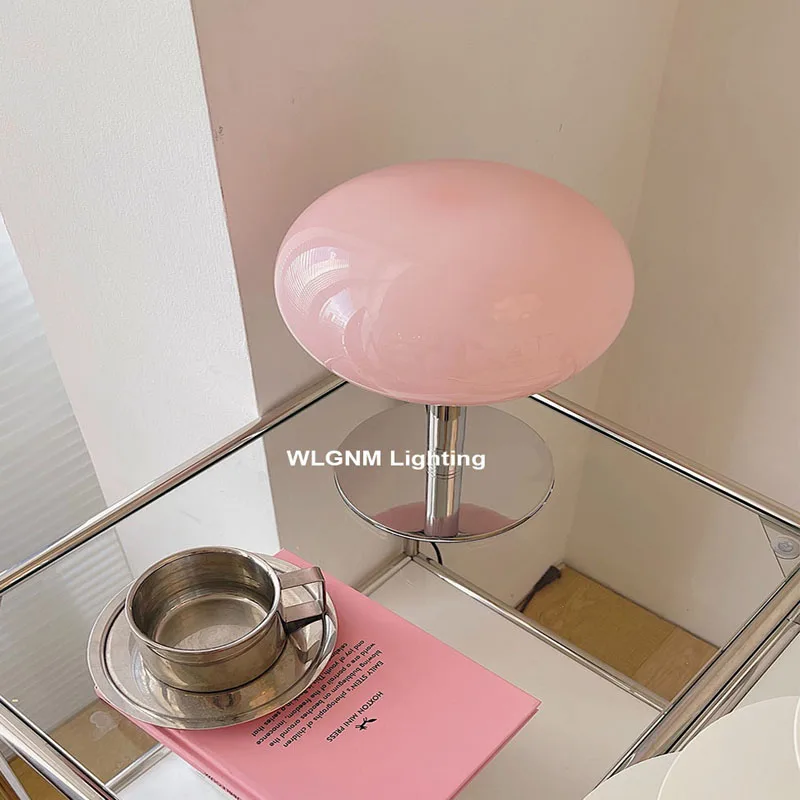Lollipop Table Lamp Medieval Cream Glass Lamp Bedroom Beside Home Decoration Simple Bauhaus Atmosphere Retro LED Night Light
Lollipop Table Lamp Medieval Cream Glass Lamp Bedroom Beside Home Decoration Simple Bauhaus Atmosphere Retro LED Night Light