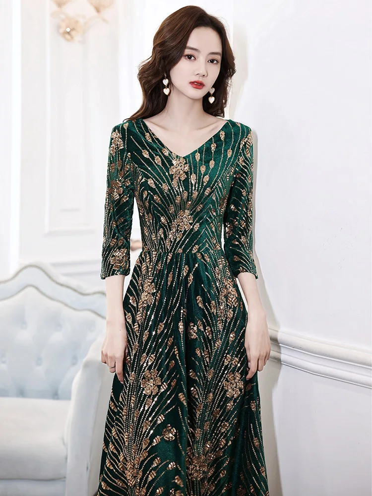 plus Size Evening Gown Velvet iny Sequins Hide Belly Floor Length Ele Dr for plus Size Women Wedding Par Performance
plus Size Evening Gown Velvet iny Sequins Hide Belly Floor Length Ele Dr for plus Size Women Wedding Par Performance