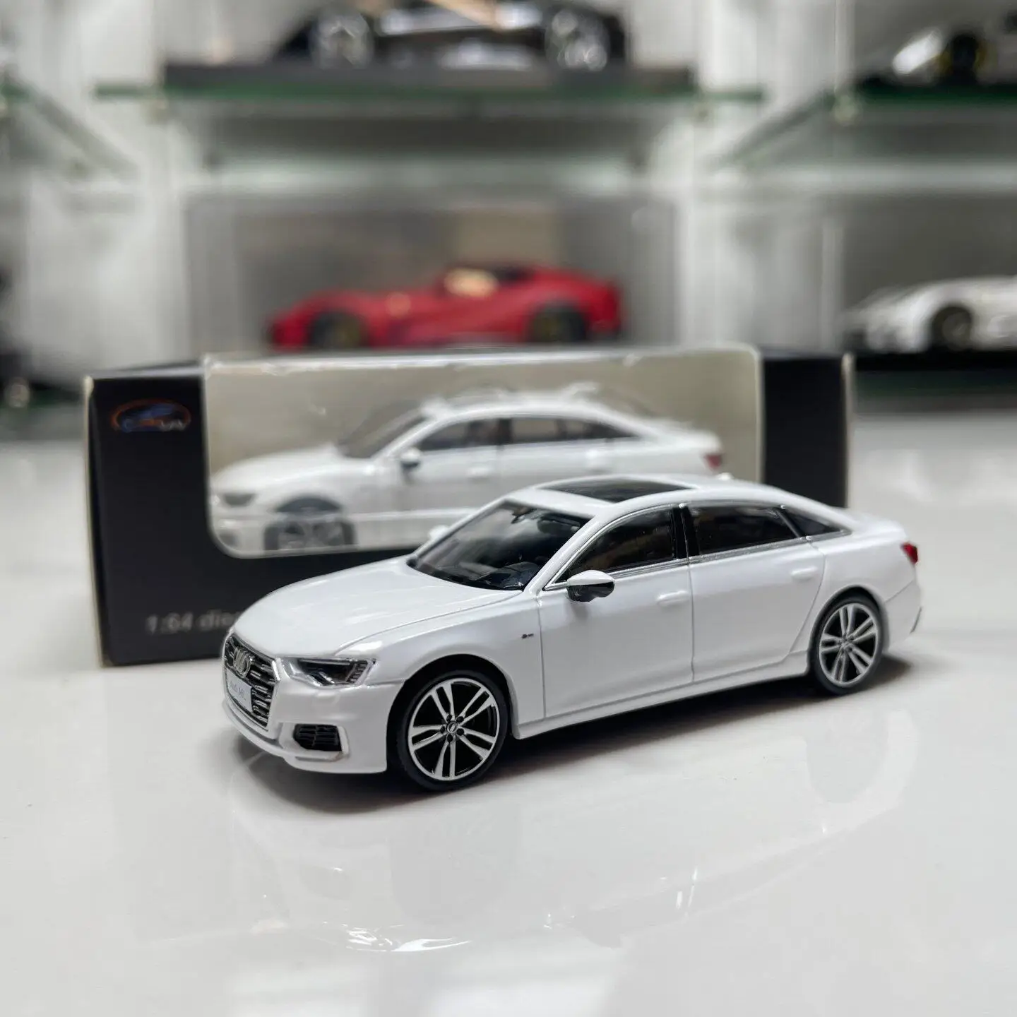 Diecast VAV Audi AUDI A6L 1:64 Scale Alloy Car Model
Diecast VAV Audi AUDI A6L 1:64 Scale Alloy Car Model
