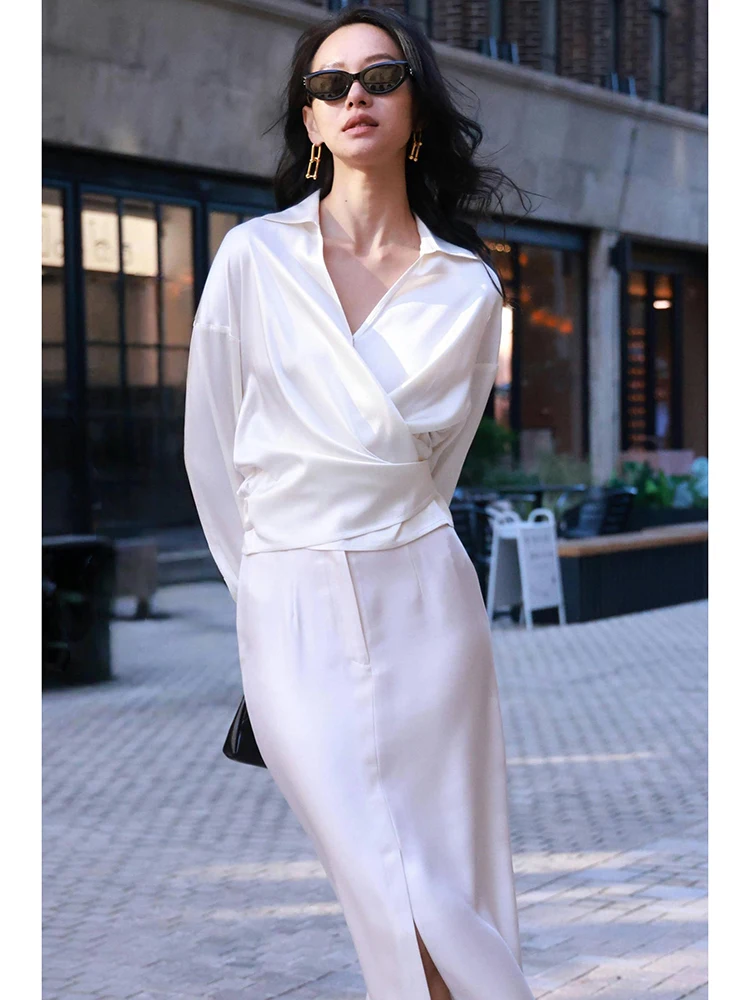 FANNIU Spring Summer Silk Shirt White Cross Tie Versatile Slimming Long Sleeve V-Neck Women's French Style Fashion plus Size
FANNIU Spring Summer Silk Shirt White Cross Tie Versatile Slimming Long Sleeve V-Neck Women's French Style Fashion plus Size