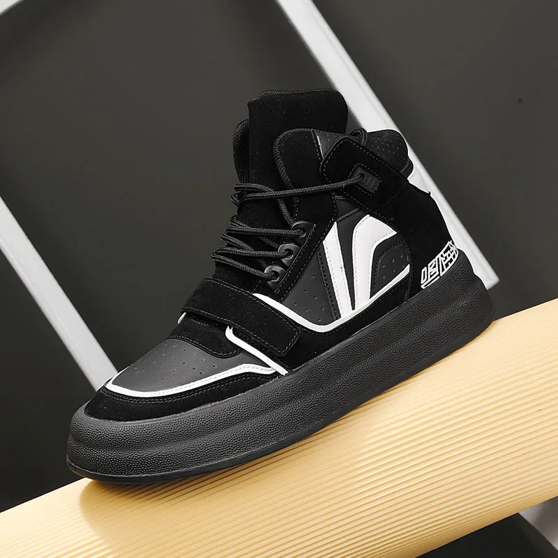 New Fashion Casual Sneakers High Top Skateboard Shoes Student Boots Men Trend Wear Resistant Color spelling
New Fashion Casual Sneakers High Top Skateboard Shoes Student Boots Men Trend Wear Resistant Color spelling