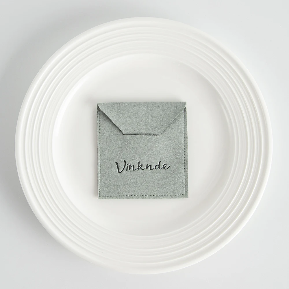 100Pcs Wholesale Microfiber Bag Ring Earring Bracelet Pendant Jewelry Gift Pouch USB Disk Headset Storage Candy Soap USB Sack
100Pcs Wholesale Microfiber Bag Ring Earring Bracelet Pendant Jewelry Gift Pouch USB Disk Headset Storage Candy Soap USB Sack