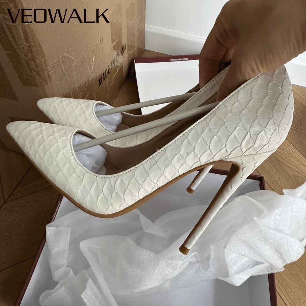 Veowalk 12cm Sexy White Crocodile Effect Women Pointy Toe Stiletto High Heels Slip On Slim Pumps Party Wedding Evening Shoes
Veowalk 12cm Sexy White Crocodile Effect Women Pointy Toe Stiletto High Heels Slip On Slim Pumps Party Wedding Evening Shoes