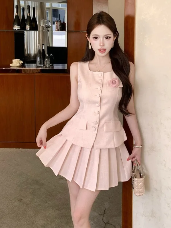 Summer New Chic Design Ladies Vest Skirt Set High Waist Short Pleated Skirt Anti-Wrinkle Medium Thickness No Sleeve Adult Women
Summer New Chic Design Ladies Vest Skirt Set High Waist Short Pleated Skirt Anti-Wrinkle Medium Thickness No Sleeve Adult Women