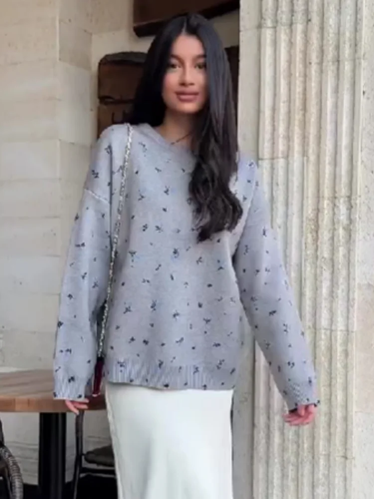 Elegant Printed Kintted Pullover Lady Casual Full Sleeve Loose Cropped Round Neck Sweaters 2026 Women Commute Office Pullovers
Elegant Printed Kintted Pullover Lady Casual Full Sleeve Loose Cropped Round Neck Sweaters 2026 Women Commute Office Pullovers