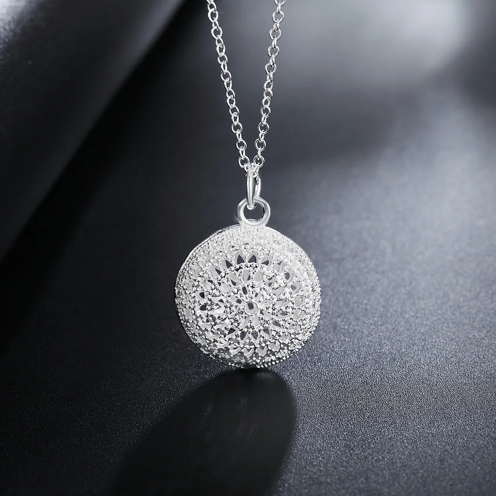 Hot 925 Sterling Silver Pretty Hollow ball Pendant Necklace For Women high quality fashion wedding party luxury Jewelry gifts
Hot 925 Sterling Silver Pretty Hollow ball Pendant Necklace For Women high quality fashion wedding party luxury Jewelry gifts
