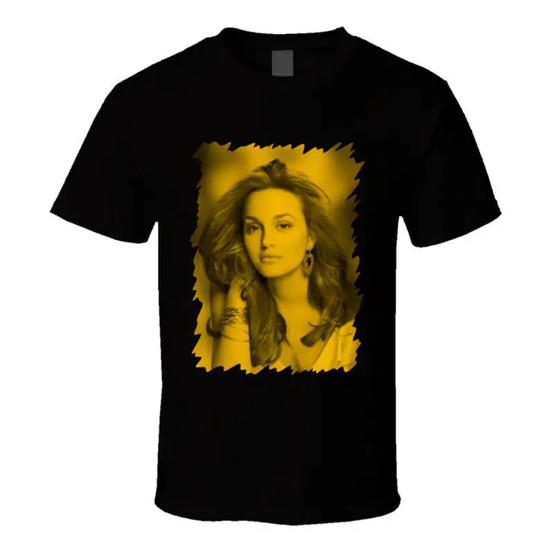Футболка неонового цвета Leighton Meester 2.
Футболка неонового цвета Leighton Meester 2.