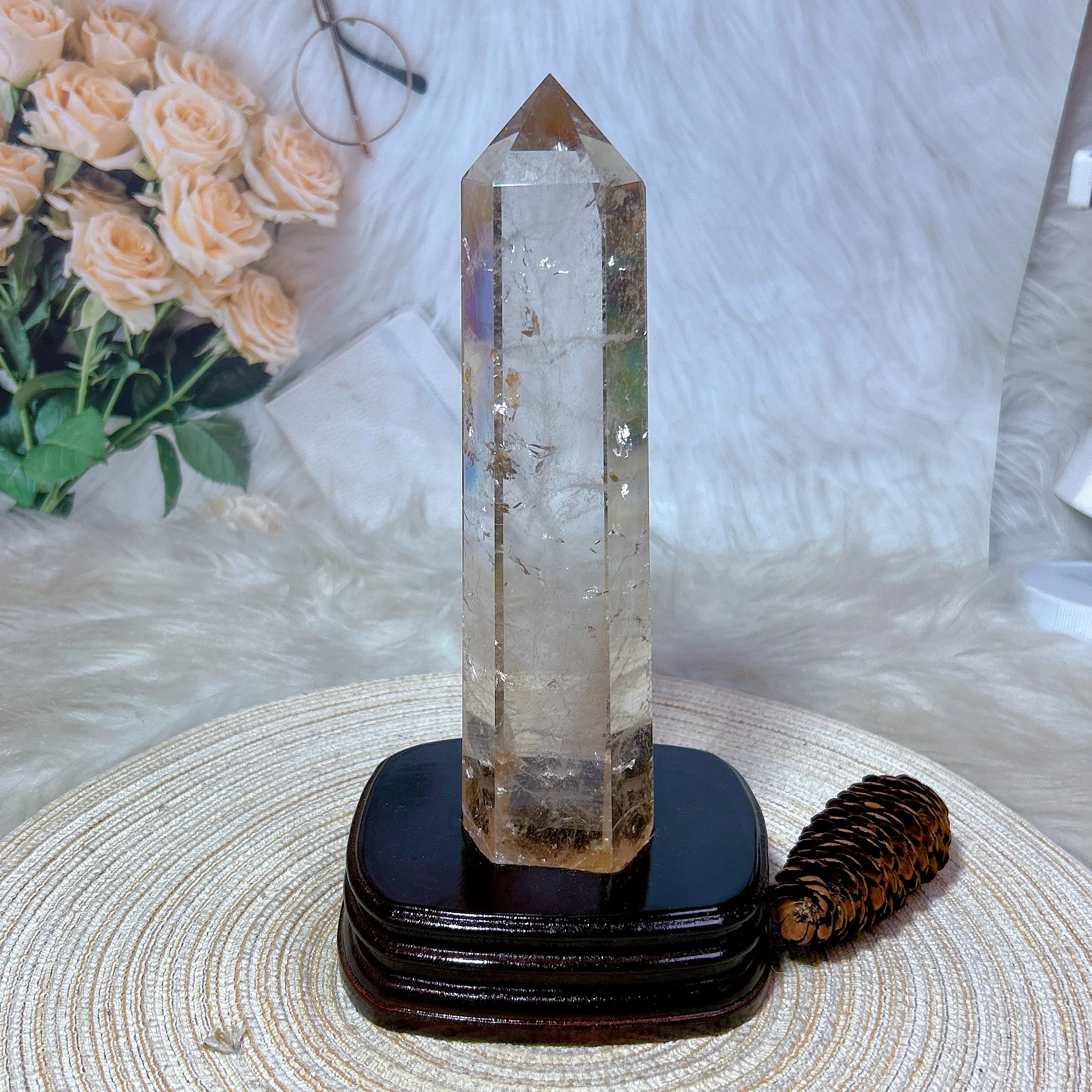 Natural Crystal Clear Quartz Rainbow Tower Raw Stone Give Wood Base Healing High Quality Energy Ornament Room Decor Gift
Natural Crystal Clear Quartz Rainbow Tower Raw Stone Give Wood Base Healing High Quality Energy Ornament Room Decor Gift