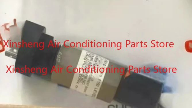 025-41877-000 Suitable for York air conditioners, air conditioner repair parts, oil level sensors
025-41877-000 Suitable for York air conditioners, air conditioner repair parts, oil level sensors