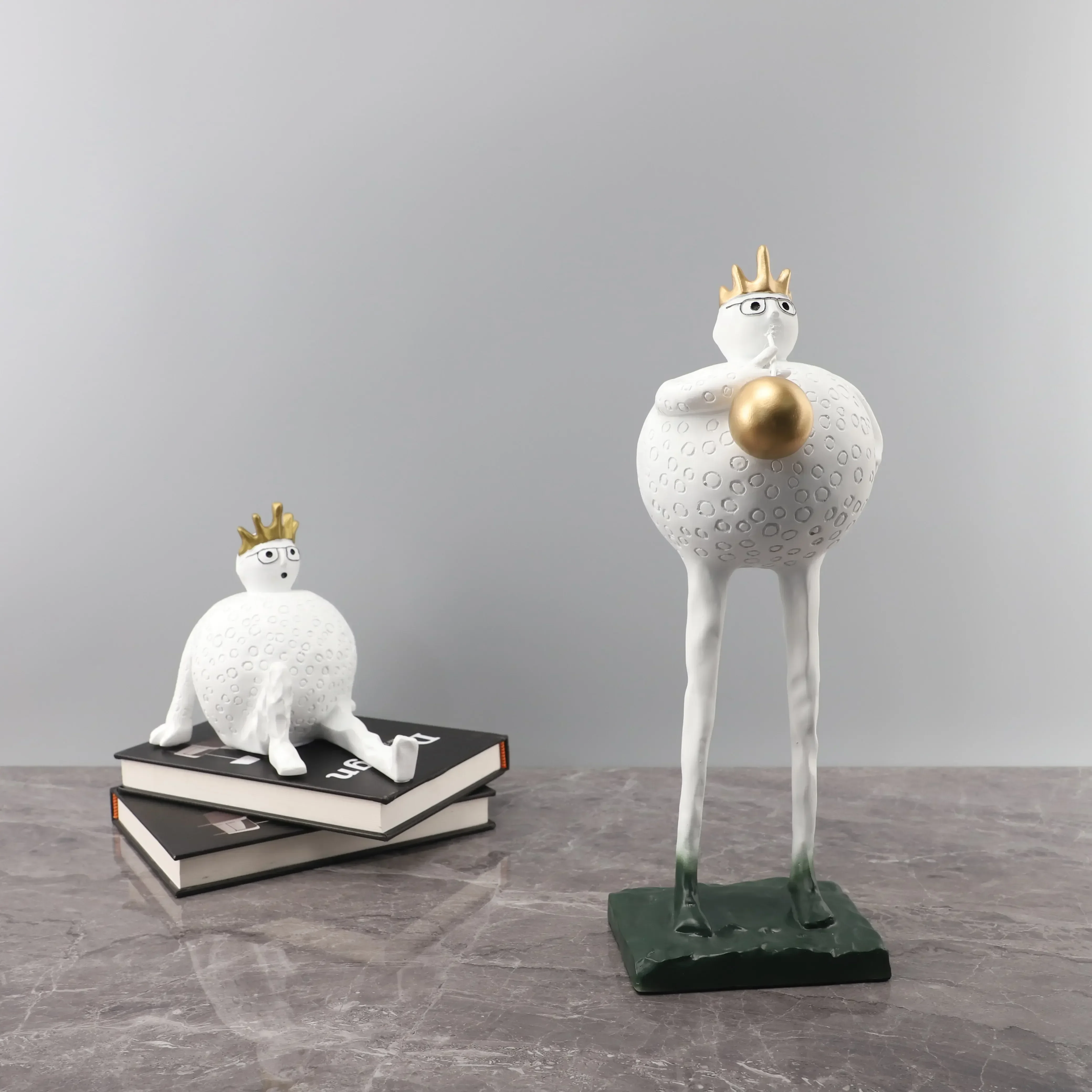 Modern Crown Blowing Bubble Cartoon Character Resin Ornaments Home Study Room Figurines Decoration Model Room Sculpture Crafts
Modern Crown Blowing Bubble Cartoon Character Resin Ornaments Home Study Room Figurines Decoration Model Room Sculpture Crafts