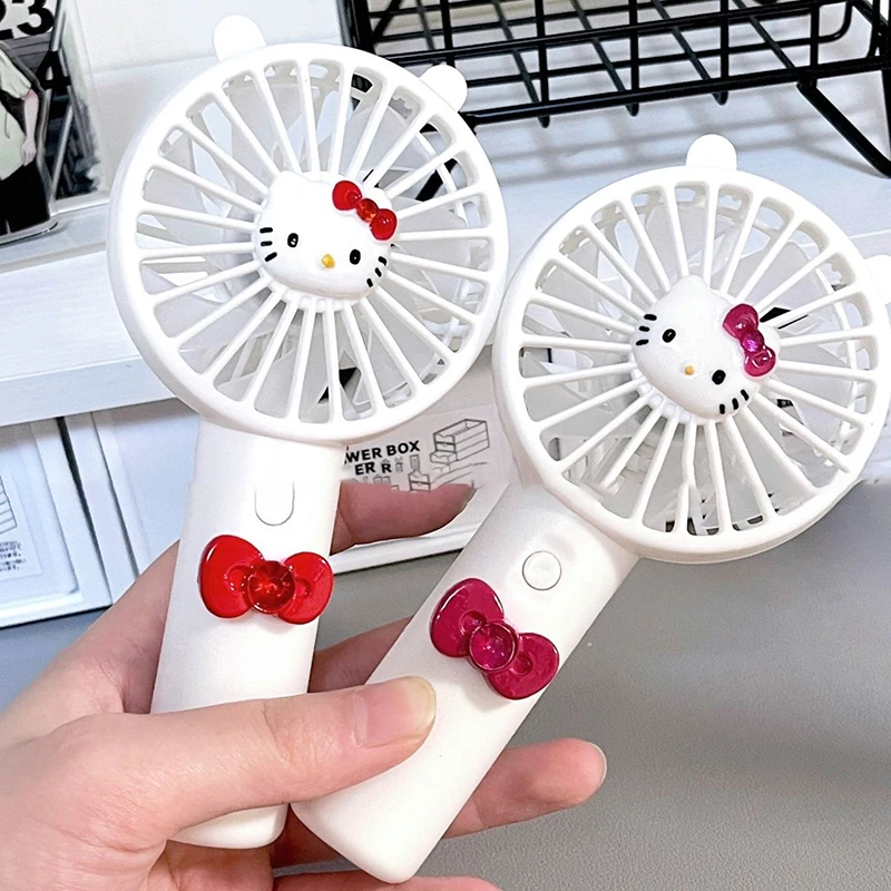 2024New Sanrio Kawaii Anime Hello Kitty Portable Handheld Fan Cute Sweet Cartoon Usb Charging Device Small Fan Gifts for Girls
2024New Sanrio Kawaii Anime Hello Kitty Portable Handheld Fan Cute Sweet Cartoon Usb Charging Device Small Fan Gifts for Girls