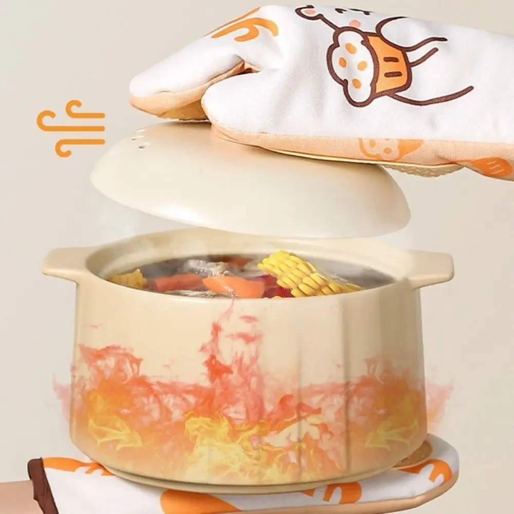 Cute Thickened Insulated Gloves Cotton Cartoon Kitchen Oven Gloves Wear-resistant Portable Heat-Resistant Gloves Kitchen
Cute Thickened Insulated Gloves Cotton Cartoon Kitchen Oven Gloves Wear-resistant Portable Heat-Resistant Gloves Kitchen