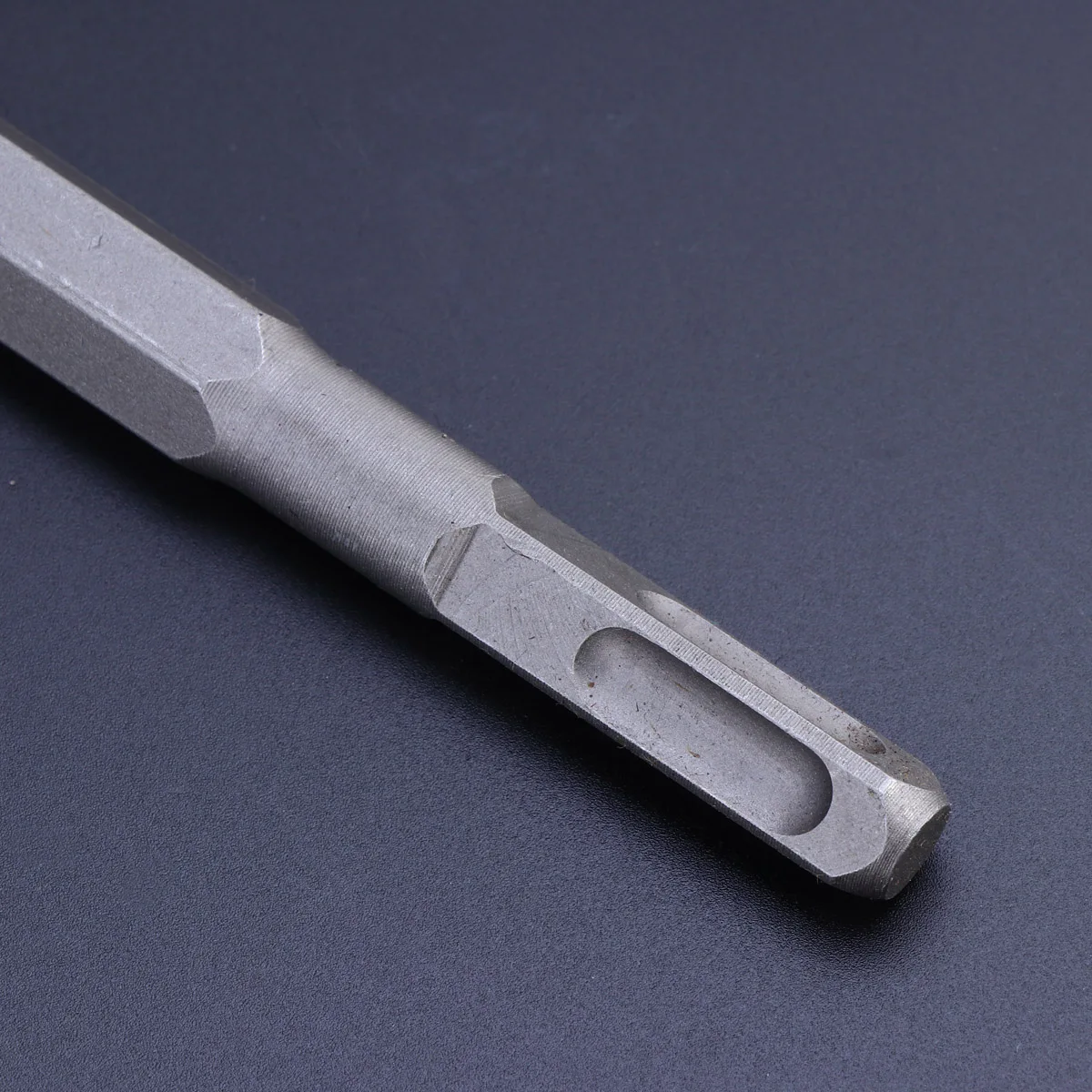 Advanced Rotary Hammer Chisel Bit Molybdenum Steel Tile Chisel Cranked Chisel for -Plus Electric Hammer With Storage Carry Ca
Advanced Rotary Hammer Chisel Bit Molybdenum Steel Tile Chisel Cranked Chisel for -Plus Electric Hammer With Storage Carry Ca