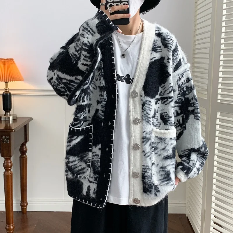 Vintage Patchwork Men Sweater Cardigan Casual Single Breasted V Neck Knit Autumn Winter Mens Fashion Color Block Sweaters F84
Vintage Patchwork Men Sweater Cardigan Casual Single Breasted V Neck Knit Autumn Winter Mens Fashion Color Block Sweaters F84