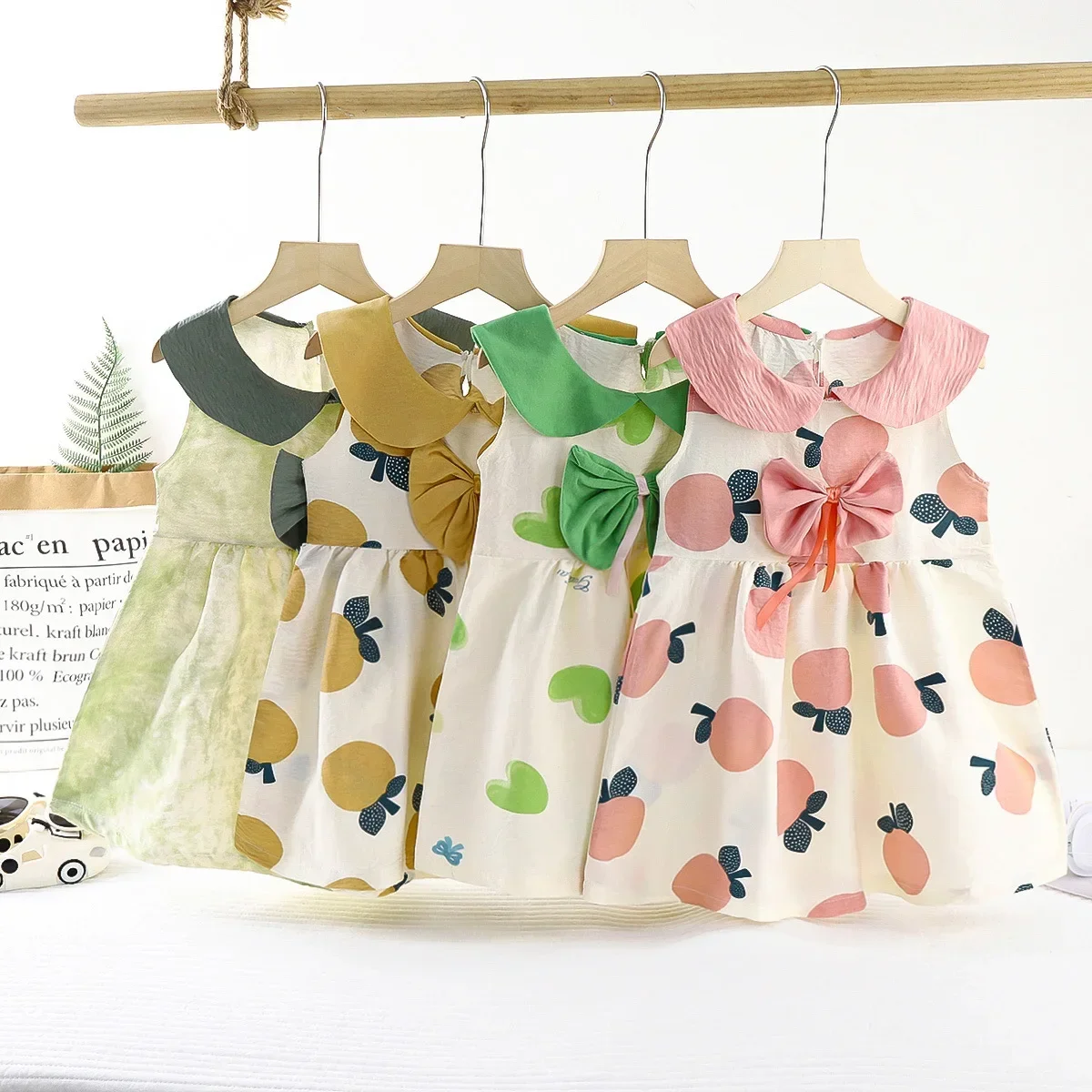 New 2025 Girls Summer Thin Dress Baby Cute Bowkont Cartoon Flower Print Sleeveless Princess A-line Dresses Sundress Clothing
New 2025 Girls Summer Thin Dress Baby Cute Bowkont Cartoon Flower Print Sleeveless Princess A-line Dresses Sundress Clothing