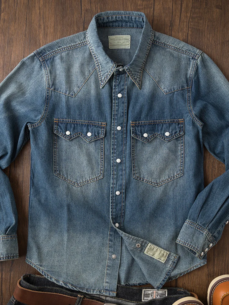 Retro American Casual Cotton Denim Shirt Men's Long Sleeve Workwear Jacket Youth Standard Fit Washed out Pocket Design Non-St...
Retro American Casual Cotton Denim Shirt Men's Long Sleeve Workwear Jacket Youth Standard Fit Washed out Pocket Design Non-St...