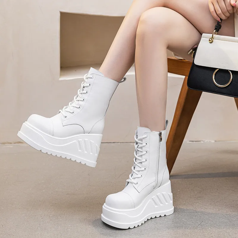10CM NEW Genuine Lather Women Platform Boots British Style Chunky Heel Mid-calf Ladies Boots Autumn White Plush Goth Women Shoes
10CM NEW Genuine Lather Women Platform Boots British Style Chunky Heel Mid-calf Ladies Boots Autumn White Plush Goth Women Shoes